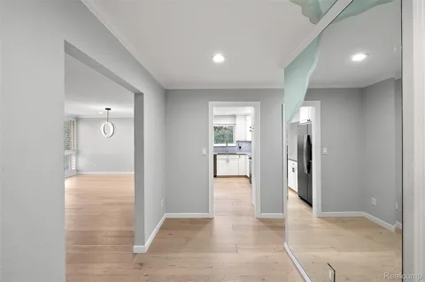 4047 W Maple Road #201
