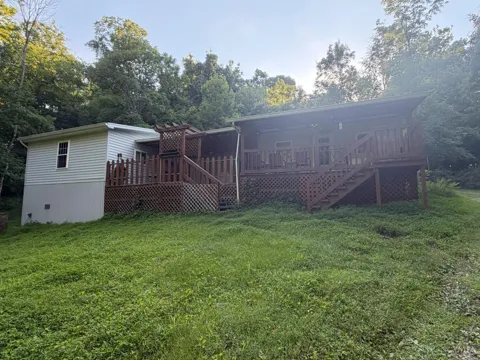 1702 Robinson Hollow Road