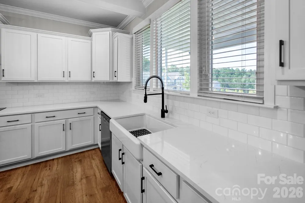 5080 Mooreland Oaks Way Mount Holly, NC 28120