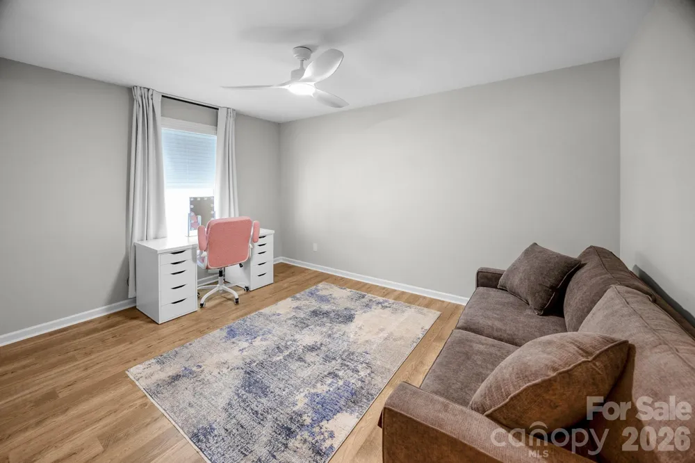 5080 Mooreland Oaks Way Mount Holly, NC 28120