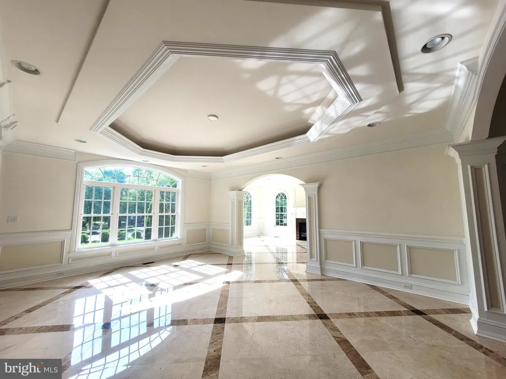 3617 CHAIN BRIDGE ROAD Fairfax, VA 22030