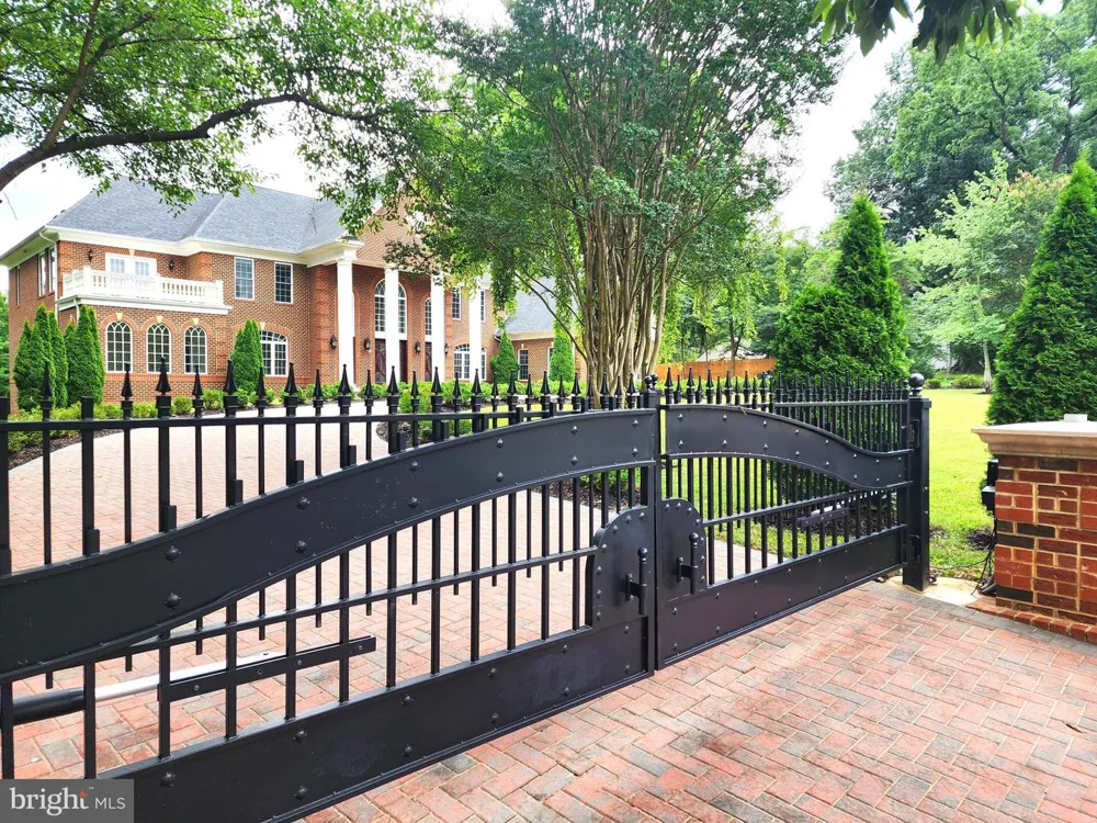 3617 CHAIN BRIDGE ROAD Fairfax, VA 22030