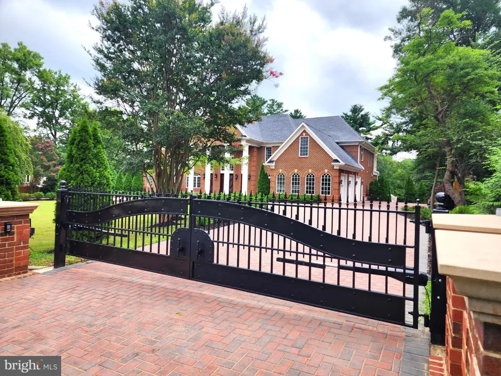 3617 CHAIN BRIDGE ROAD Fairfax, VA 22030