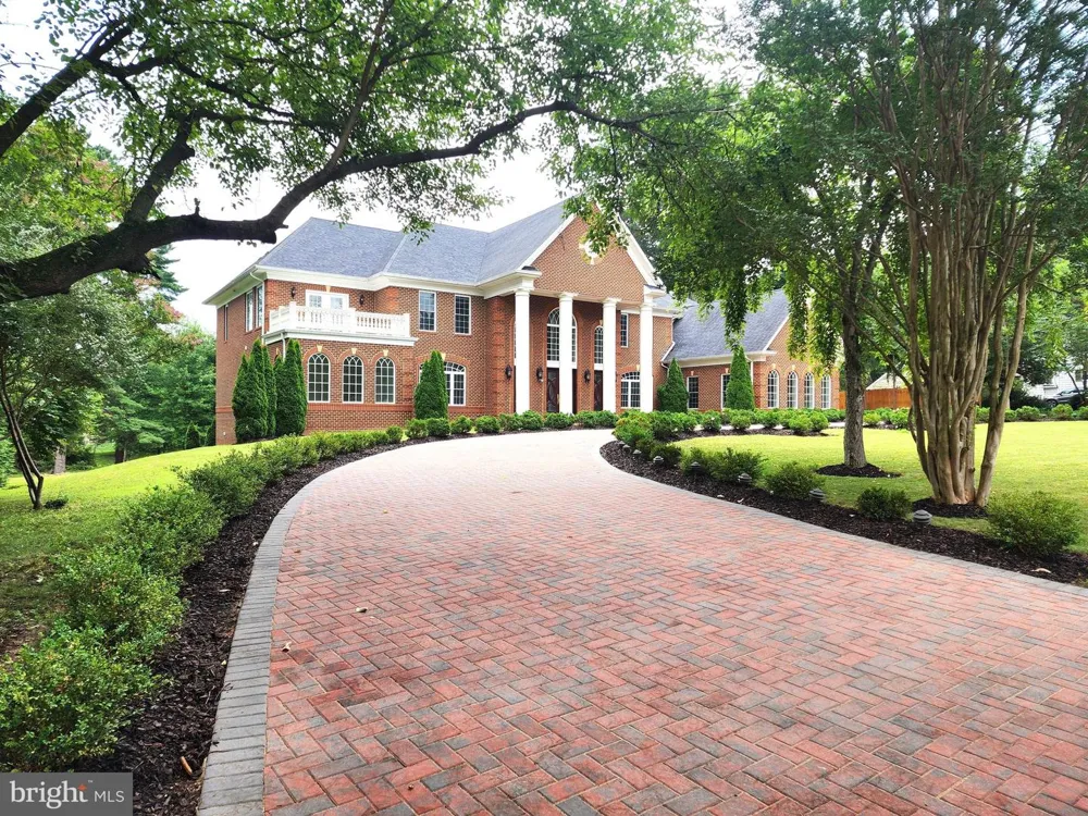 3617 CHAIN BRIDGE ROAD Fairfax, VA 22030