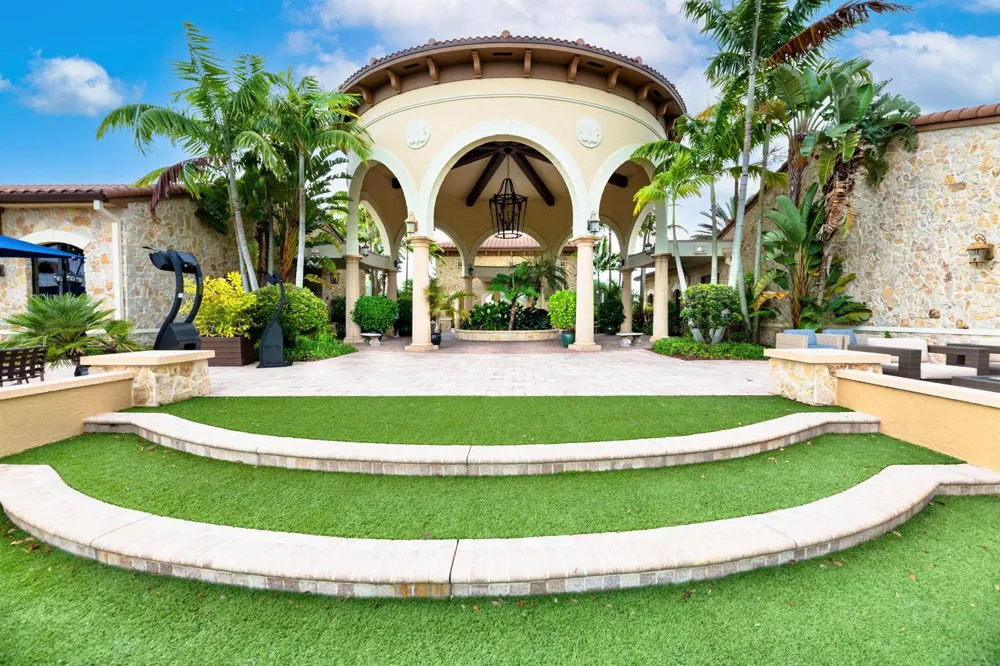 155 Lucia Court Jupiter, FL 33478