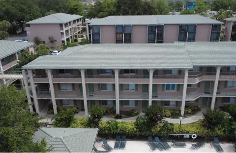 131 WATER FRONT WAY #220
