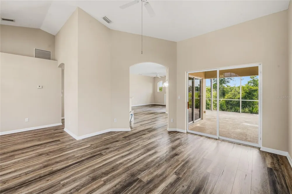 99 HOLLOW PINE DRIVE Debary, FL 32713
