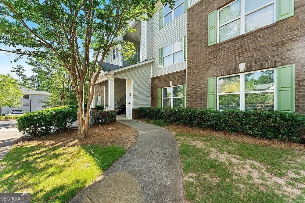 6202 Fairington Ridge CIR Lithonia, GA 30038