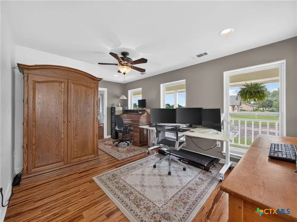 227 Ski Plex Drive Seguin, TX 78155