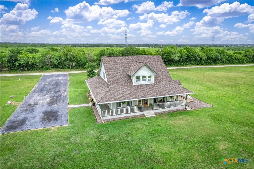 227 Ski Plex Drive Seguin, TX 78155