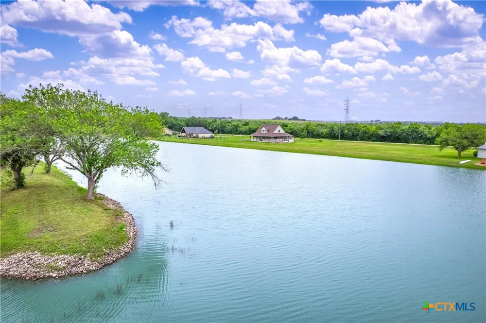 227 Ski Plex Drive Seguin, TX 78155