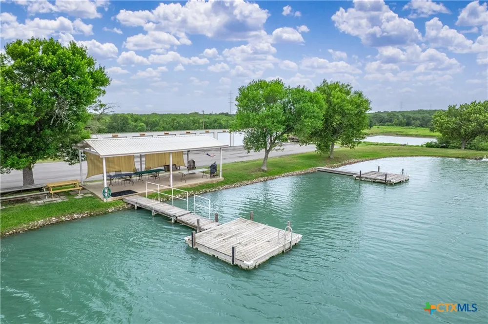 227 Ski Plex Drive Seguin, TX 78155
