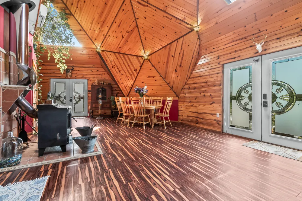 6180 S Hillsdale Road Cambria Township, MI 49242