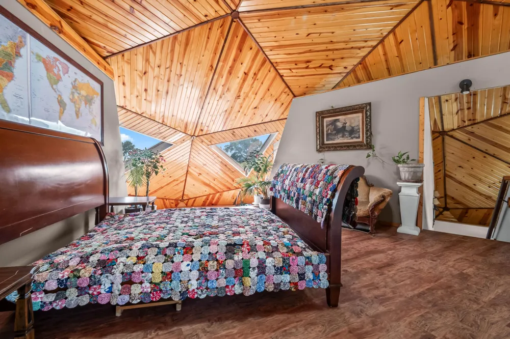 6180 S Hillsdale Road Cambria Township, MI 49242