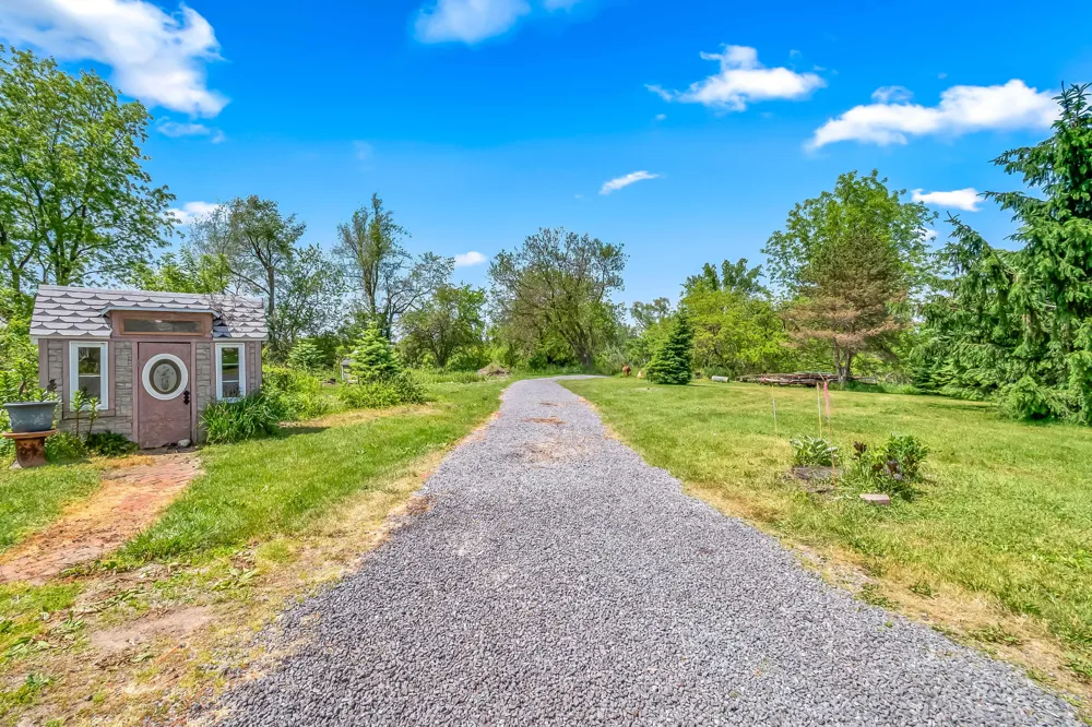 6180 S Hillsdale Road Cambria Township, MI 49242