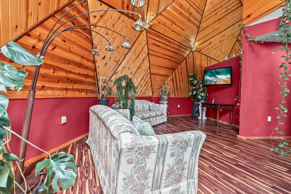 6180 S Hillsdale Road Cambria Township, MI 49242