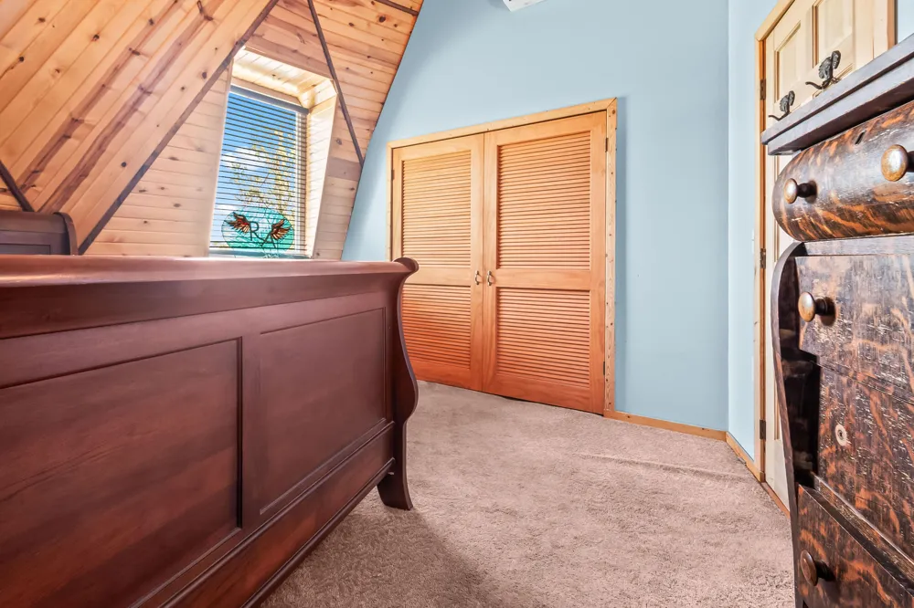 6180 S Hillsdale Road Cambria Township, MI 49242