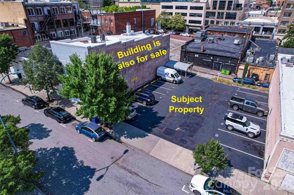 18 Spruce Street Asheville, NC 28801