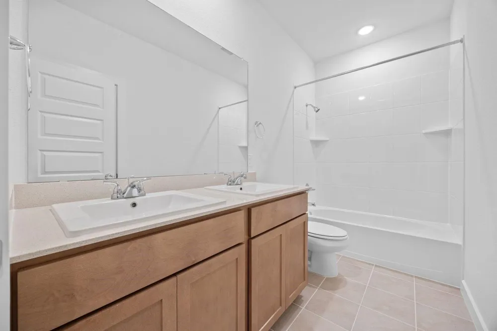 31118 Azure Waters Drive Huffman, TX 77336