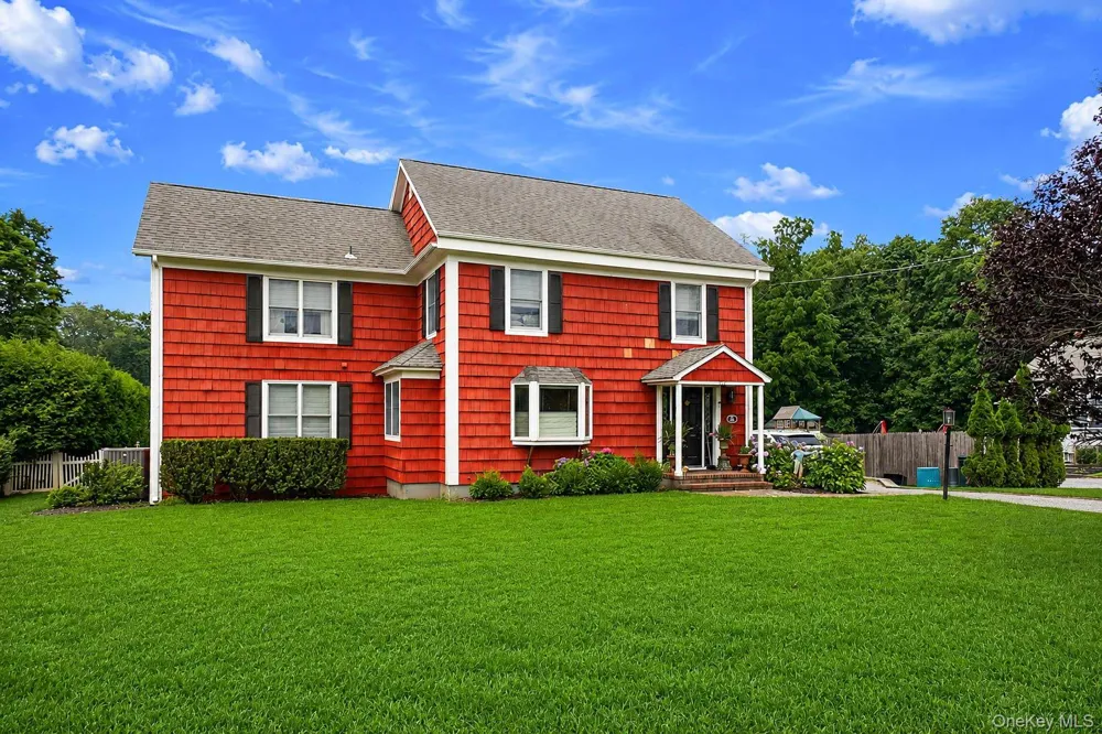 312 Riverside Drive Riverhead, NY 11901