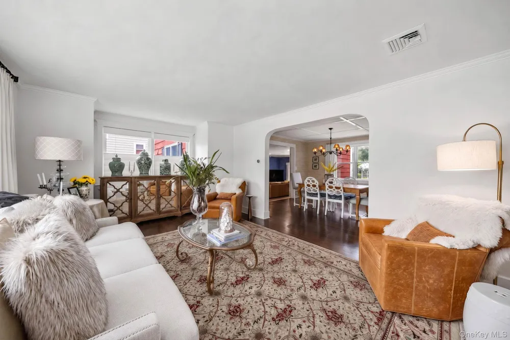 312 Riverside Drive Riverhead, NY 11901