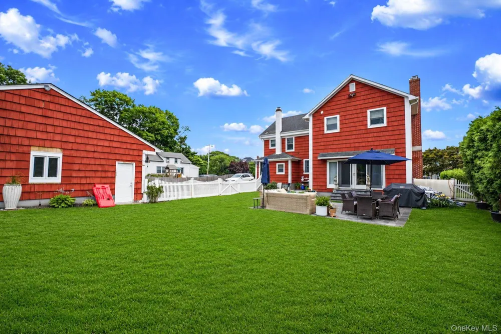 312 Riverside Drive Riverhead, NY 11901