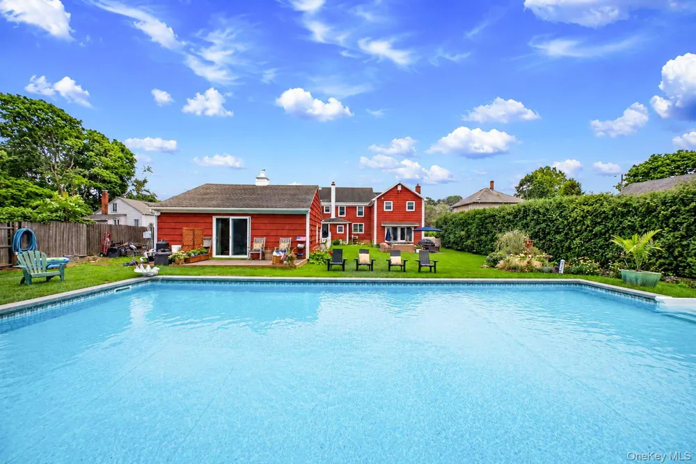 312 Riverside Drive Riverhead, NY 11901