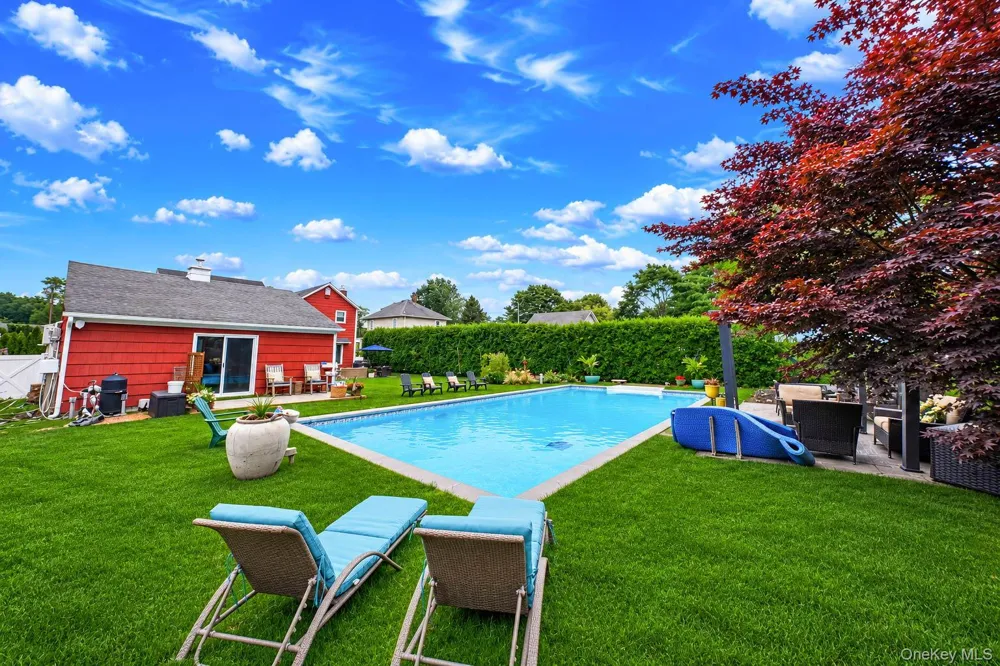 312 Riverside Drive Riverhead, NY 11901