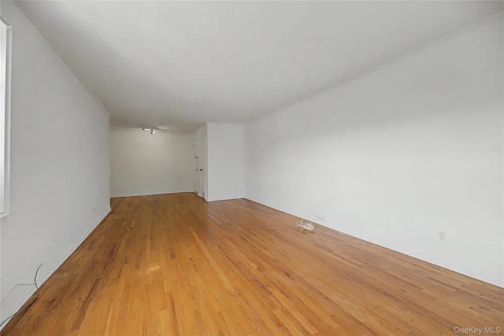 1234 Midland Avenue #6E Bronxville, NY 10708