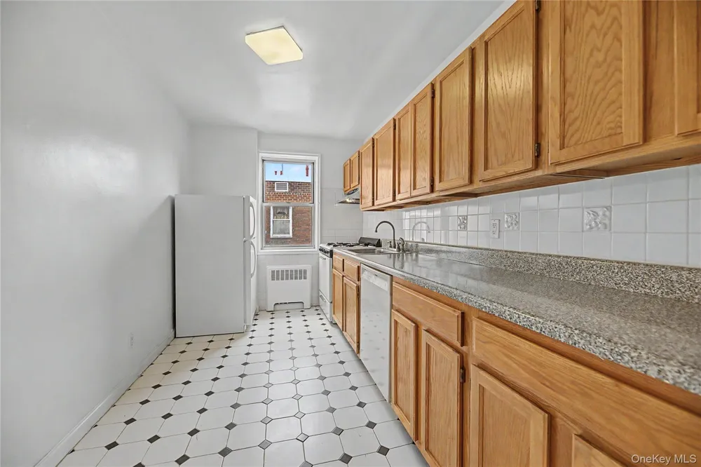 1234 Midland Avenue #6E Bronxville, NY 10708