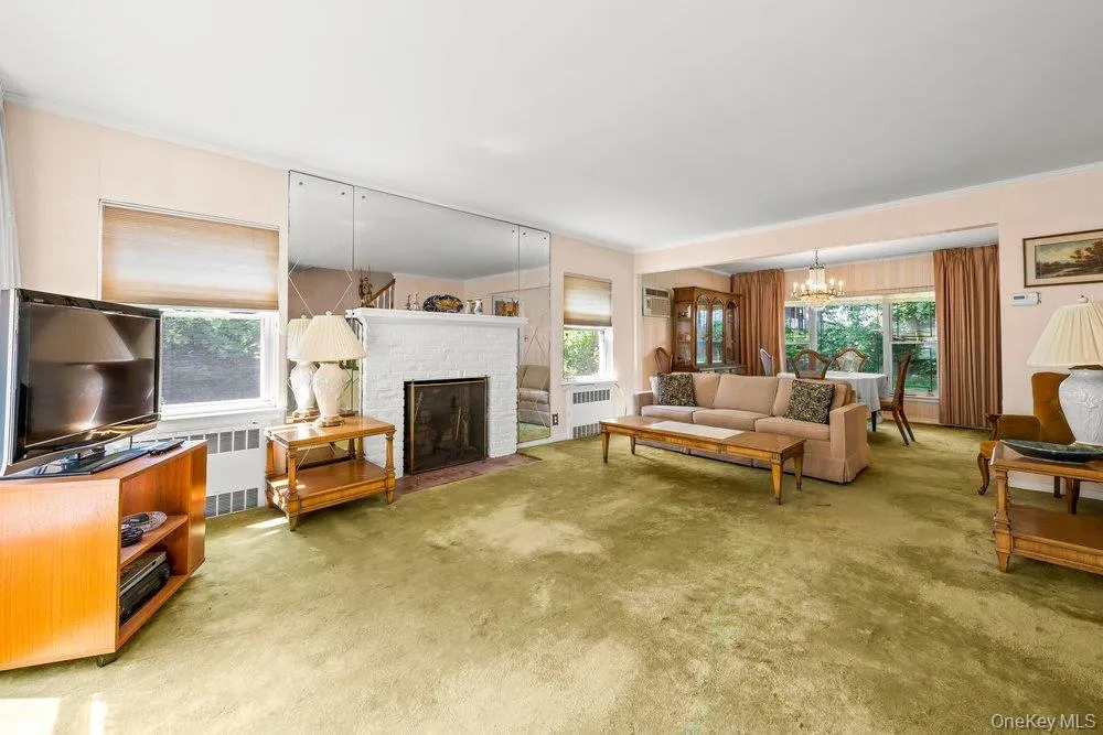 79-38 Bell Boulevard Hollis Hills, NY 11364