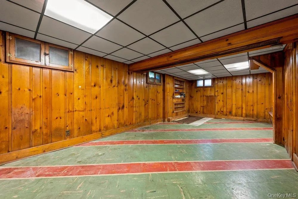 79-38 Bell Boulevard Hollis Hills, NY 11364