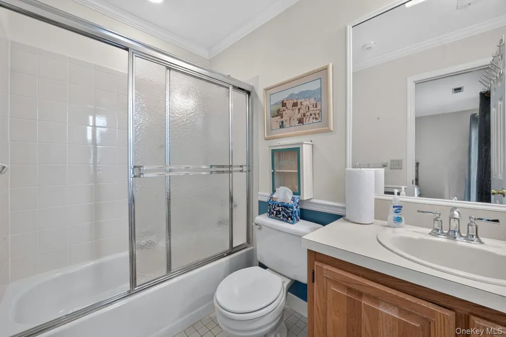 88 Leeward Court Port Jefferson, NY 11777