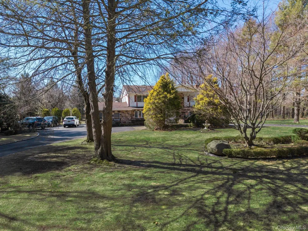 Address Not Shown Glen Head, NY 11545