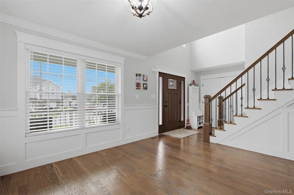 30 Berger Avenue Amityville, NY 11701