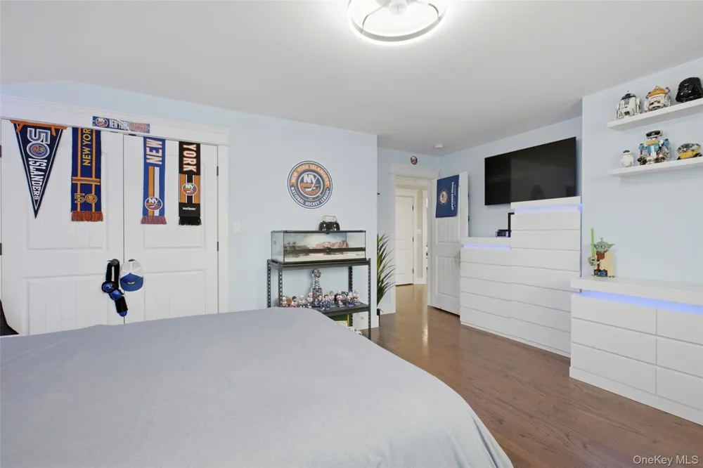 30 Berger Avenue Amityville, NY 11701