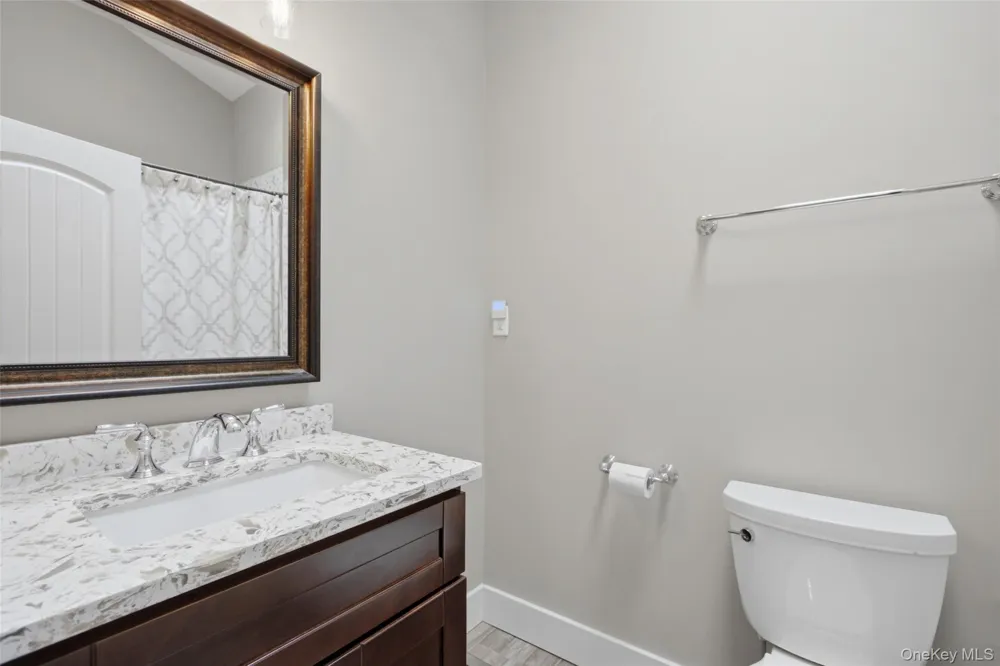 30 Berger Avenue Amityville, NY 11701