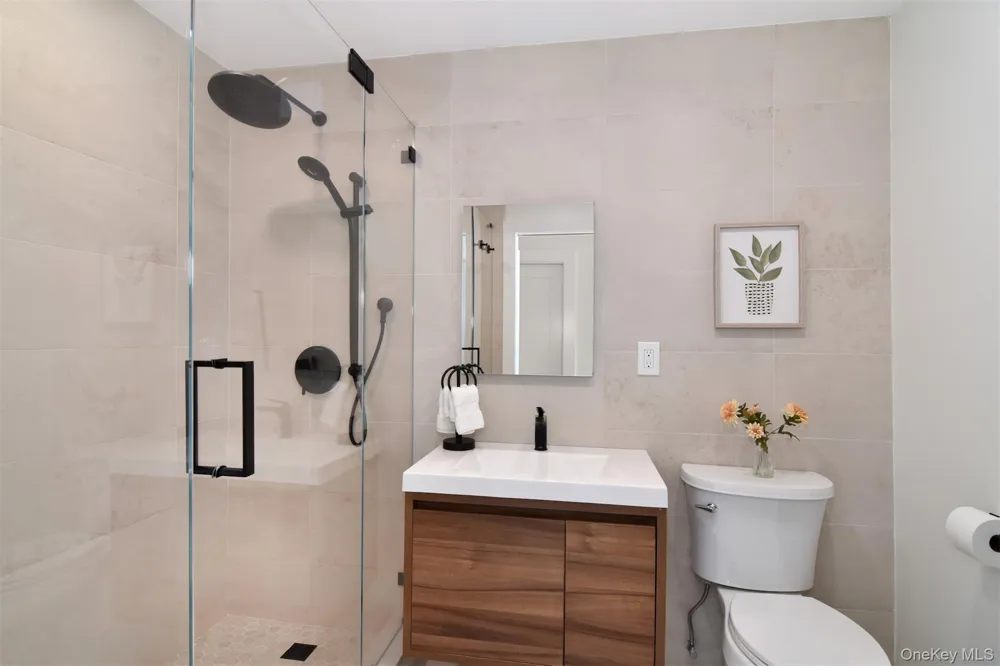 703 Pelham Road #513 New Rochelle, NY 10805