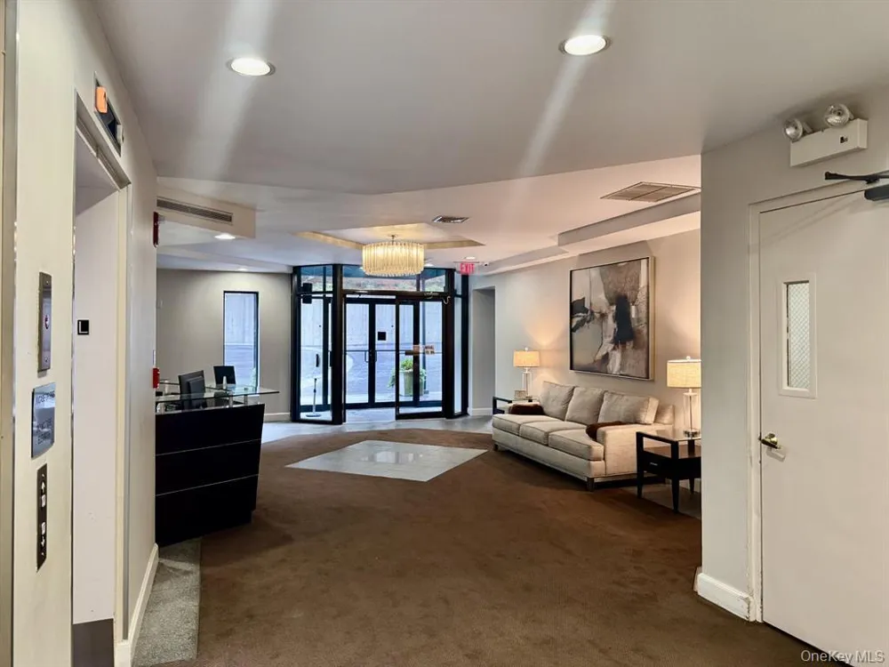 703 Pelham Road #513 New Rochelle, NY 10805