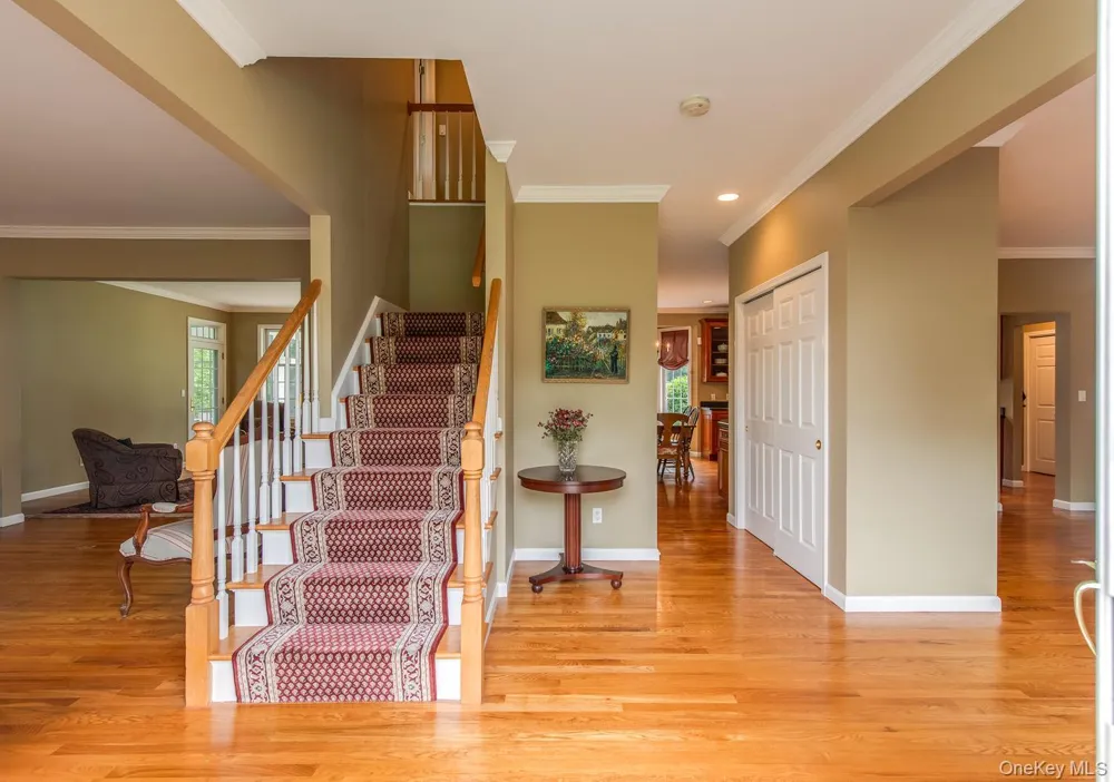 100 Rockledge Drive Pleasant Valley, NY 12569