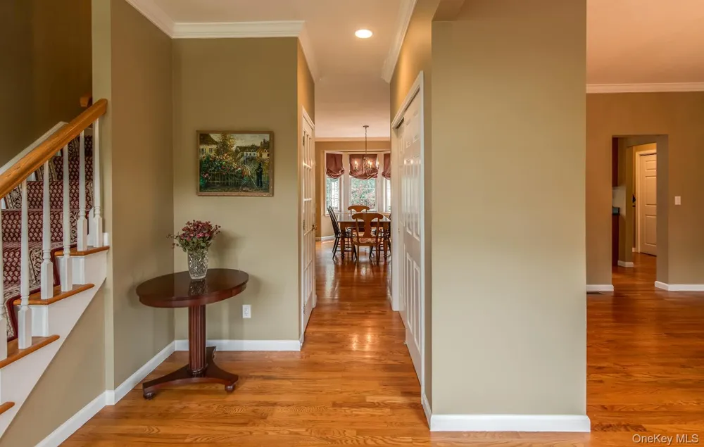 100 Rockledge Drive Pleasant Valley, NY 12569