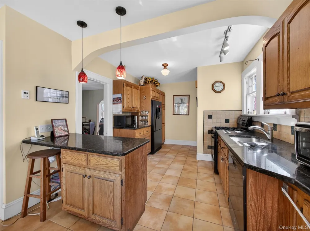 108 Summit Avenue Tappan, NY 10983
