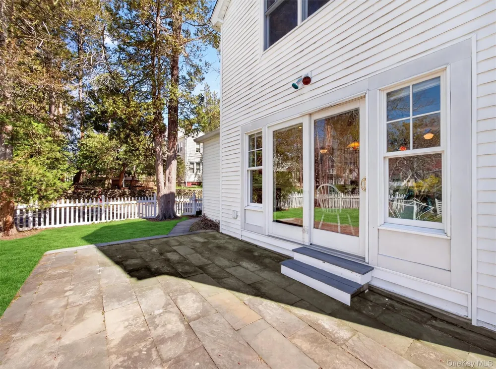 108 Summit Avenue Tappan, NY 10983