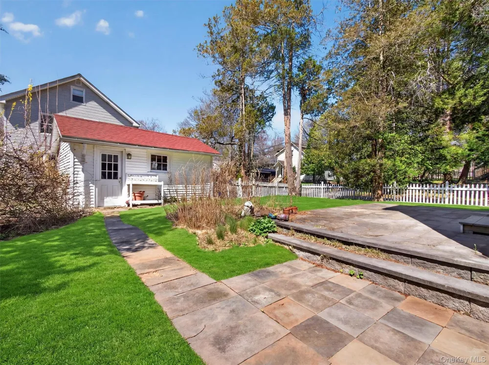 108 Summit Avenue Tappan, NY 10983