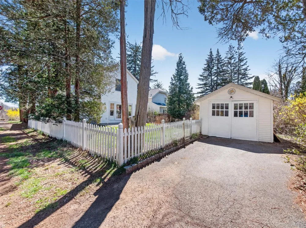 108 Summit Avenue Tappan, NY 10983