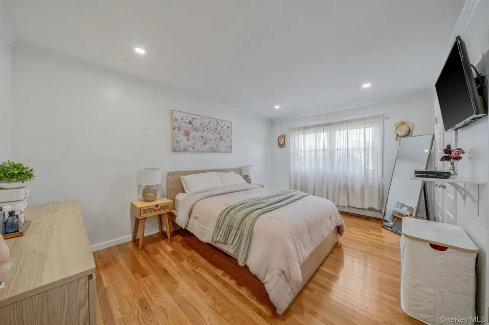 4 Rose Street #1-F1 Oceanside, NY 11572