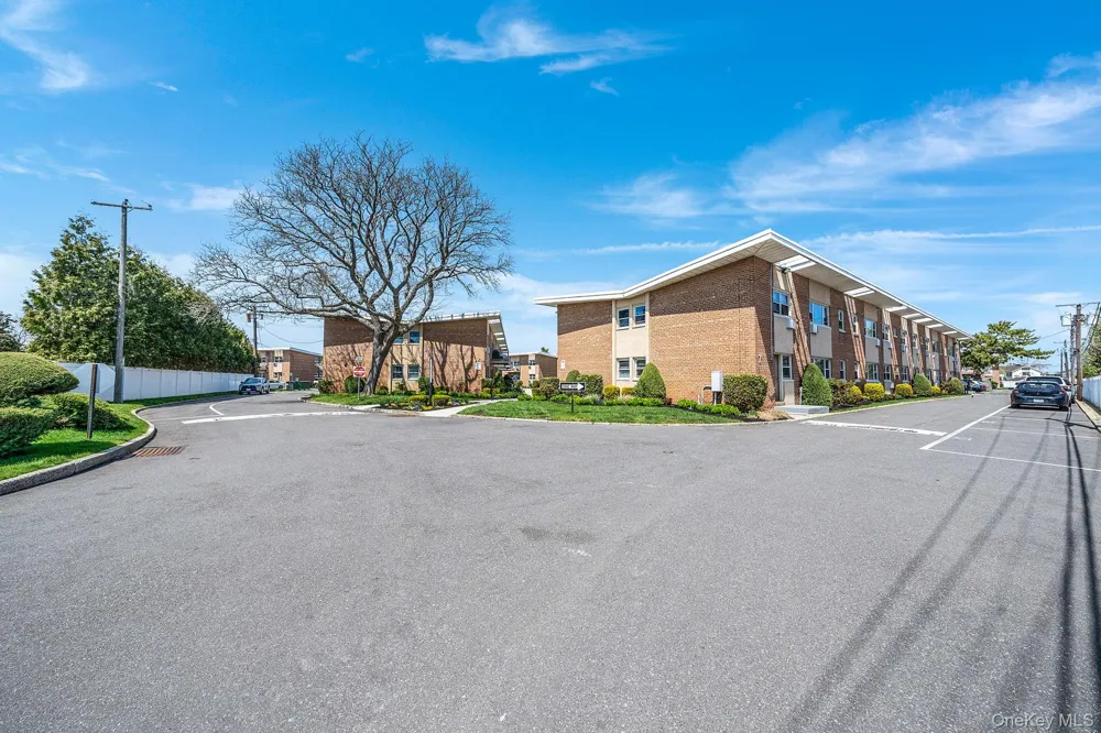 4 Rose Street #1-F1 Oceanside, NY 11572