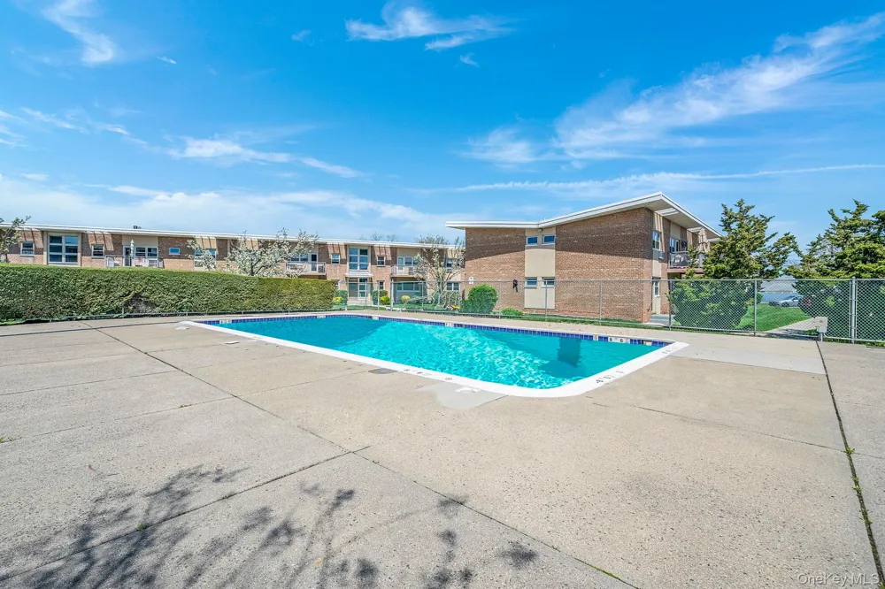 4 Rose Street #1-F1 Oceanside, NY 11572