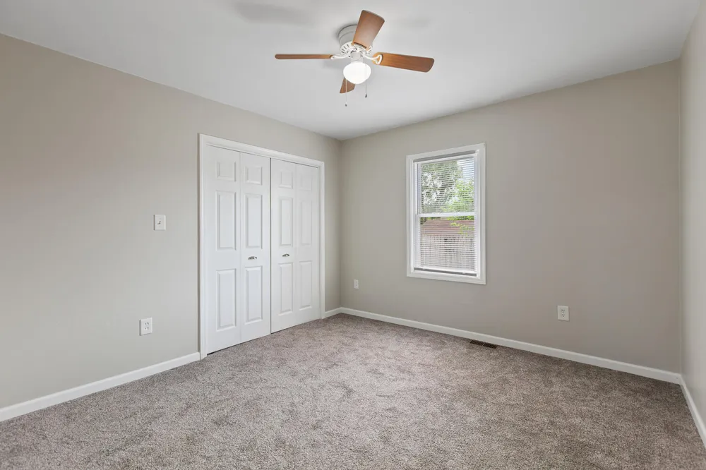 924 Oak Street Adrian, MI 49221