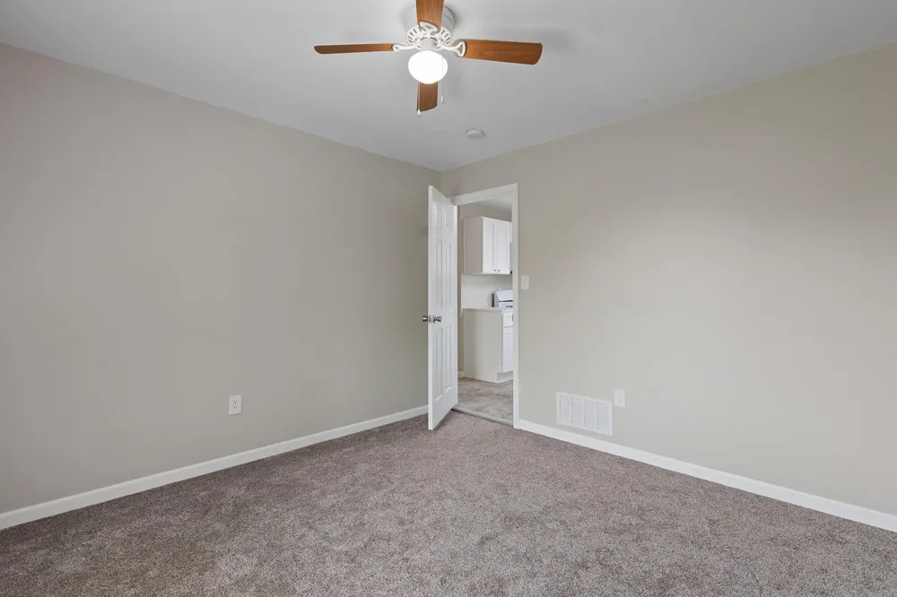 924 Oak Street Adrian, MI 49221